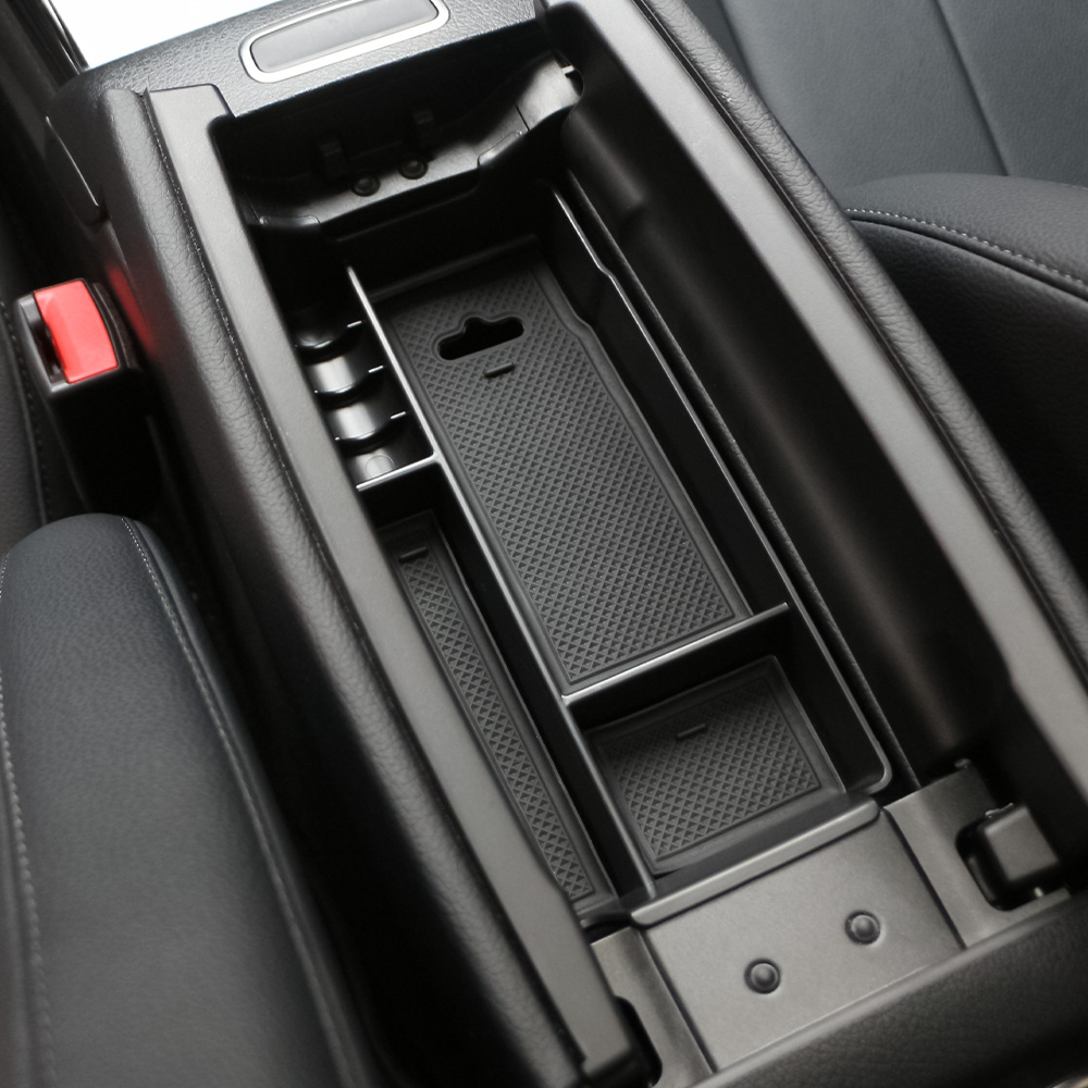 Car Accessories Essentials - 車のアームレスト収納ボックストレイメルセデスベンツ A クラス W177 GLB クラス